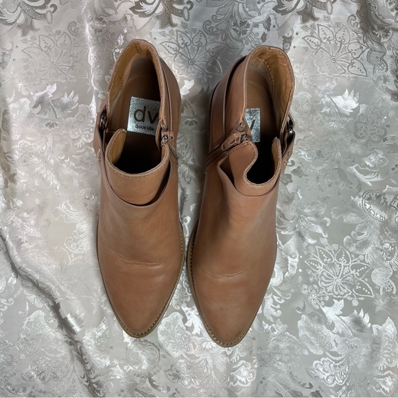 Dolce Vita Olida Chopout Boots - Picture 3 of 9